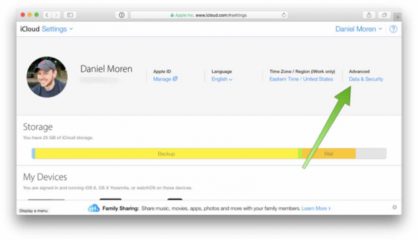 iCloud.com Settings with an arrow pointing to Data & Security under Advanced