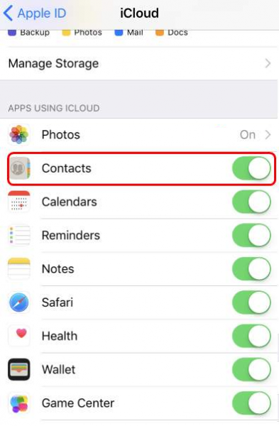 iPhone iCloud settings with the Contacts toggle turned on and highlighted